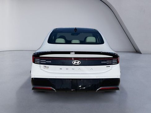 New 2026 Hyundai Sonata Limited image 4