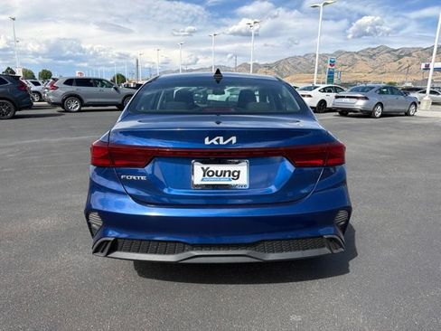 Used 2022 Kia Forte LXS FWD image 8
