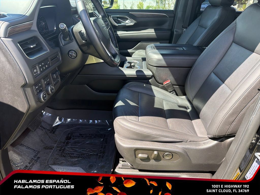 Used 2022 Chevrolet Tahoe Z71 w/ Z71 Off-Road Package AWD/4WD image 15