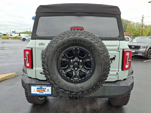 Used 2024 Ford Bronco Wildtrak image 5