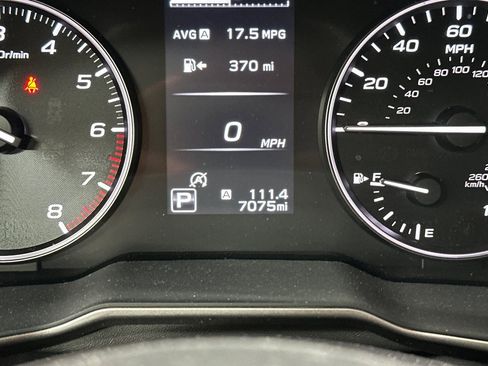 Used 2025 Subaru Outback Onyx Edition image 34