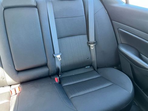 Used 2025 Nissan Altima 2.5 SV image 36