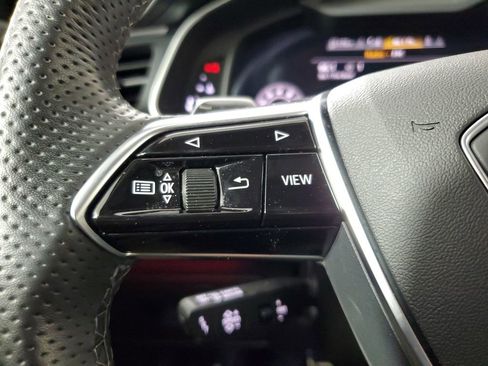 Used 2022 Audi RS 6 AWD/4WD image 24