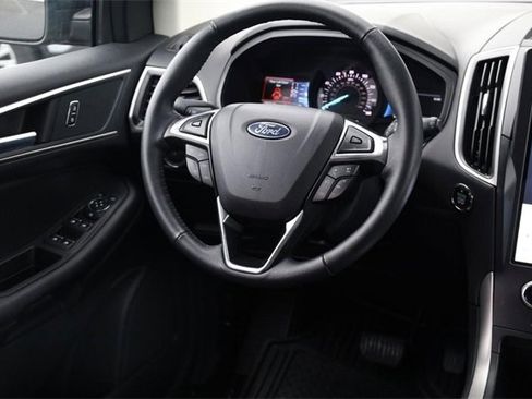 Certified 2024 Ford Edge SEL image 22