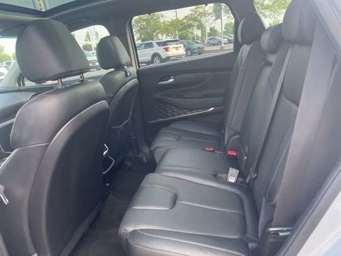 Used 2019 Hyundai Santa Fe Limited image 13