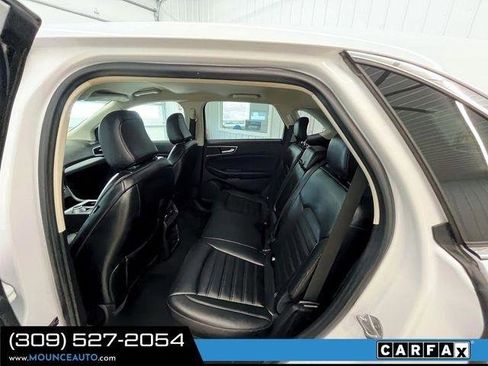 Used 2022 Ford Edge SEL image 10
