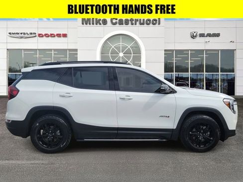 Used 2022 GMC Terrain AT4 w/ Infotainment Package II AWD/4WD image 3