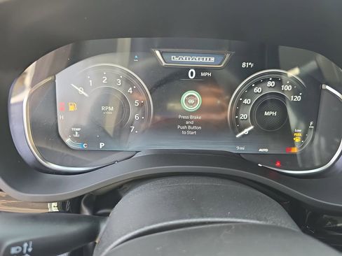 New 2026 RAM 1500 Laramie AWD/4WD image 19