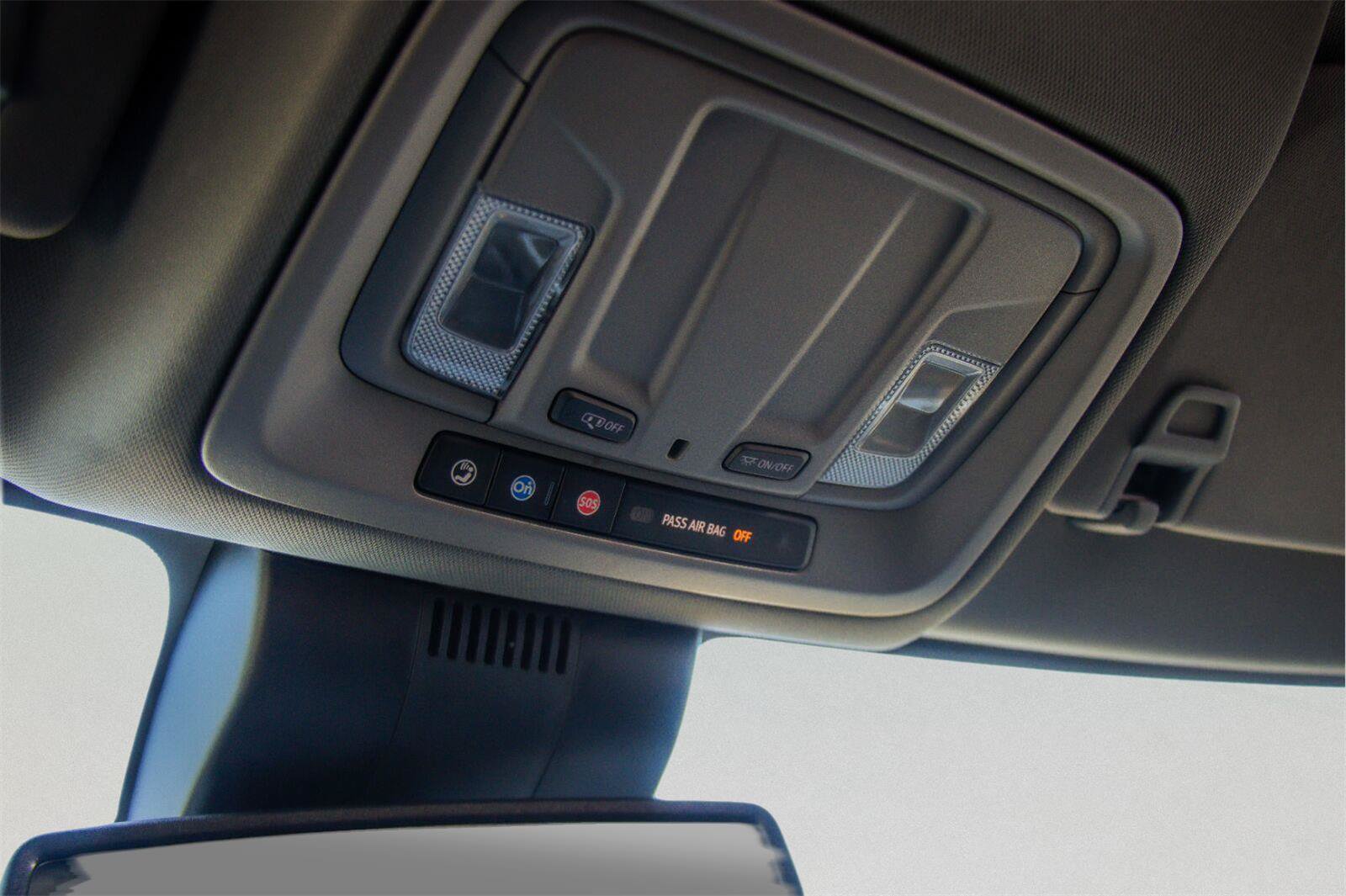 Used 2023 Chevrolet Silverado 1500 LTZ AWD/4WD image 17