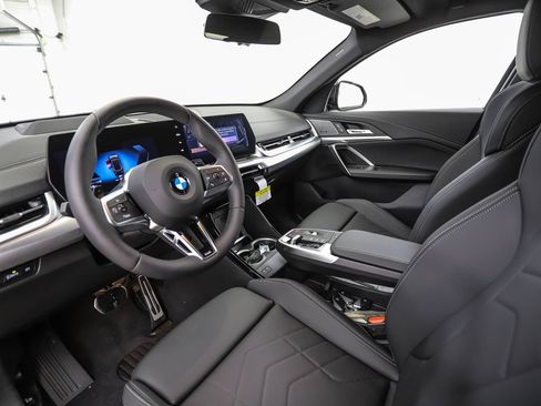 New 2026 BMW X2 xDrive28i w/ Technology Package AWD/4WD image 10