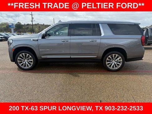 Used 2021 GMC Yukon XL Denali w/ Denali Premium Package image 5