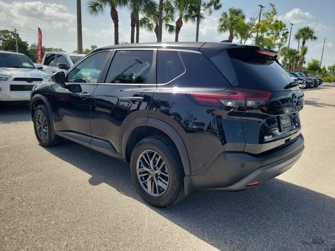Certified 2023 Nissan Rogue S FWD image 3