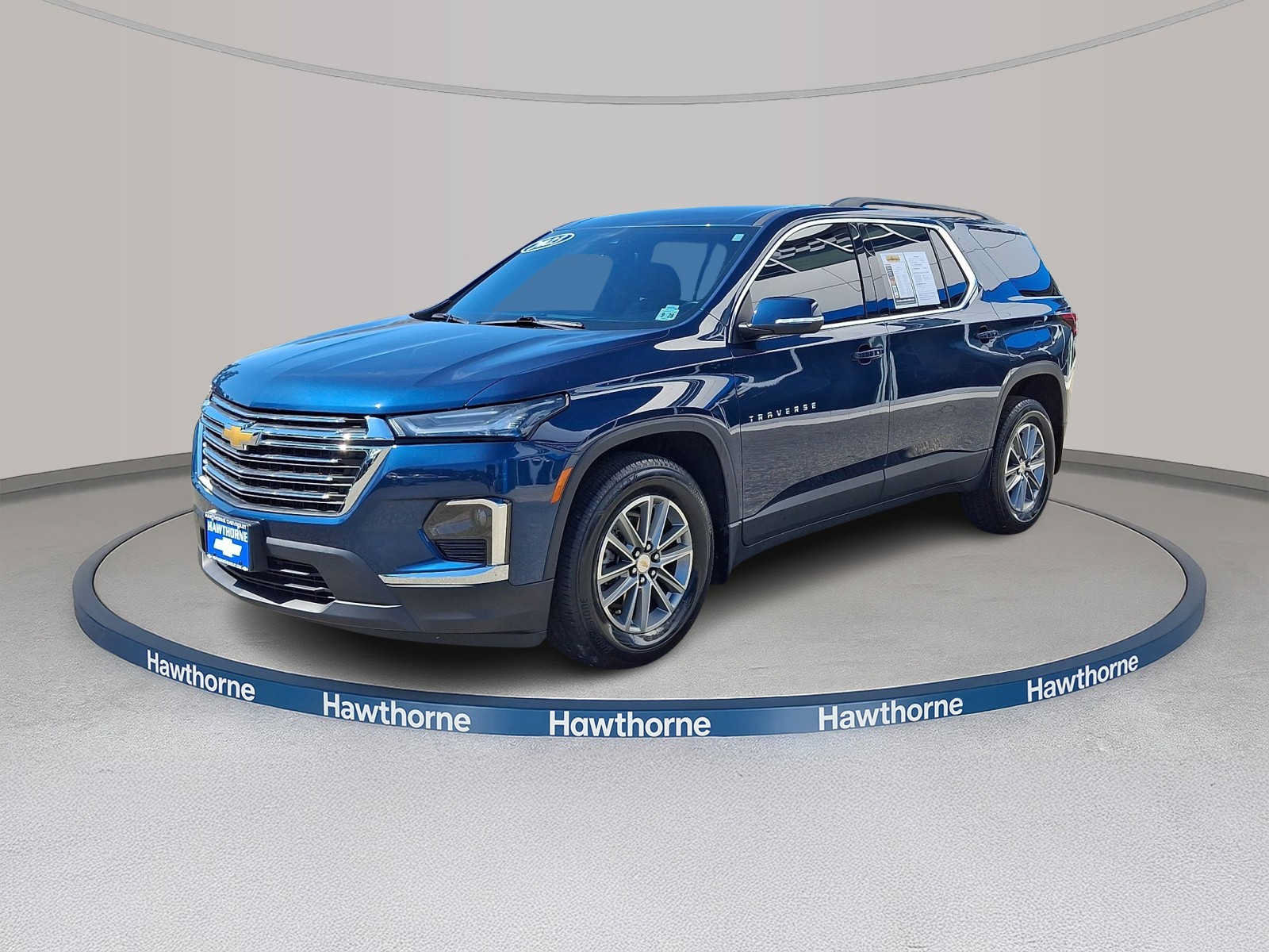 Used 2023 Chevrolet Traverse LT w/ LPO, Floor Liner Package AWD/4WD image 3