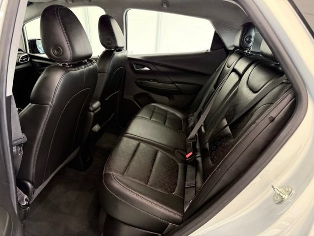 Used 2022 Chevrolet Bolt LT w/ Infotainment Package FWD image 15