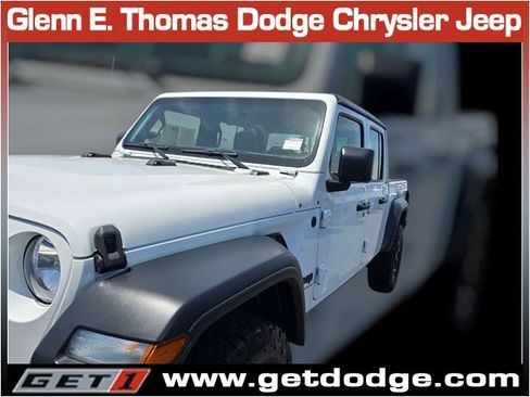 Certified 2023 Jeep Gladiator Sport AWD/4WD image 6