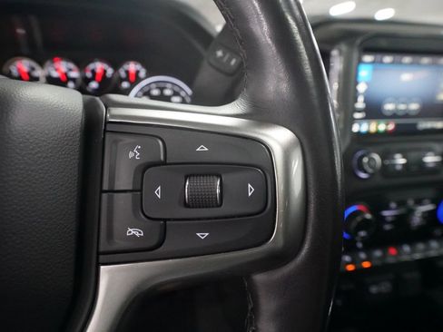 Used 2020 Chevrolet Silverado 1500 LT Trail Boss AWD/4WD image 18