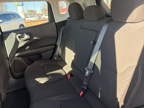 Used 2021 Jeep Compass Sport w/ Cold Weather Group image 19