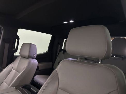 Used 2019 GMC Sierra 1500 SLT image 33