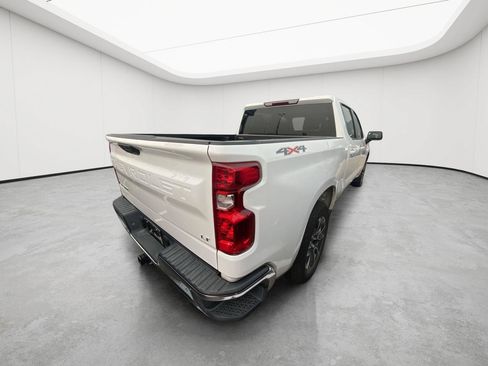 Used 2026 Chevrolet Silverado 1500 LT AWD/4WD image 14