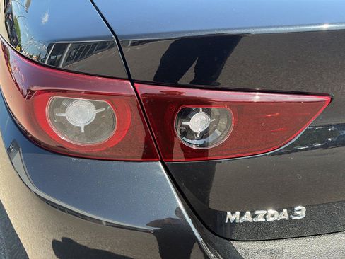 Used 2023 MAZDA MAZDA3 s FWD image 43