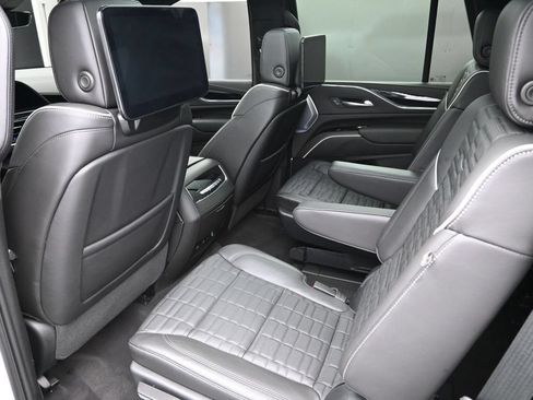 Used 2023 Cadillac Escalade V w/ LPO, ONYX Package AWD/4WD image 25