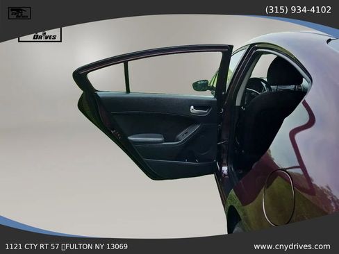 Used 2018 Kia Forte LX FWD image 11