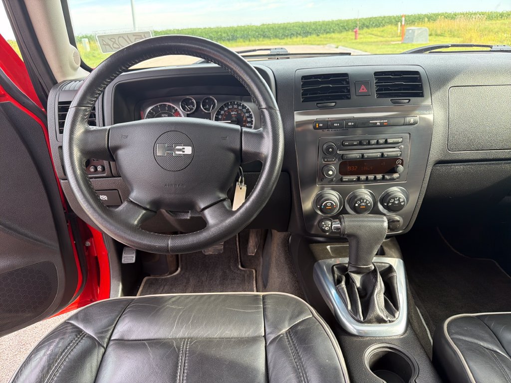 New 2025 RAM ProMaster 1500 w/ Convenience Group FWD image 8