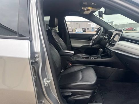 Used 2023 Jeep Compass Limited AWD/4WD image 18