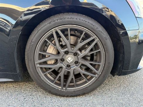 Used 2018 Audi A5 2.0T Premium Plus w/ Premium Plus AWD/4WD image 11