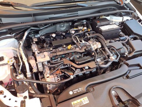 Certified 2025 Toyota Corolla LE FWD image 25