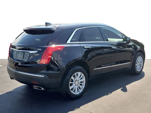 Used 2019 Cadillac XT5 Premium Luxury FWD image 5