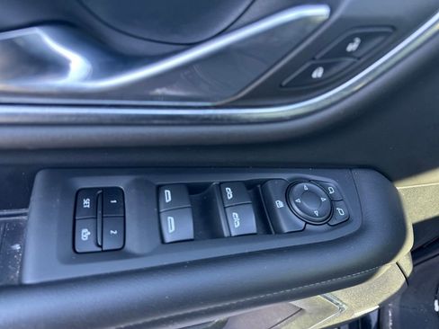 Certified 2021 Chevrolet Suburban Z71 image 17