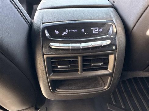 Used 2022 Cadillac XT5 Premium Luxury w/ Technology Package image 14