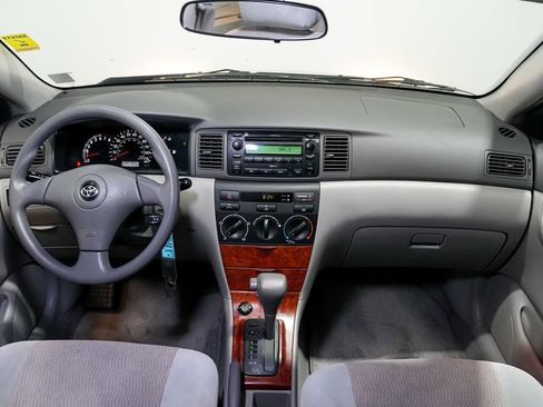 Used 2007 Toyota Corolla LE FWD image 25