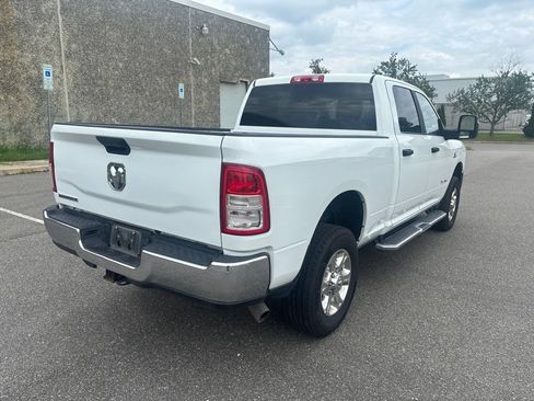 Used 2024 RAM 2500 Big Horn AWD/4WD image 7