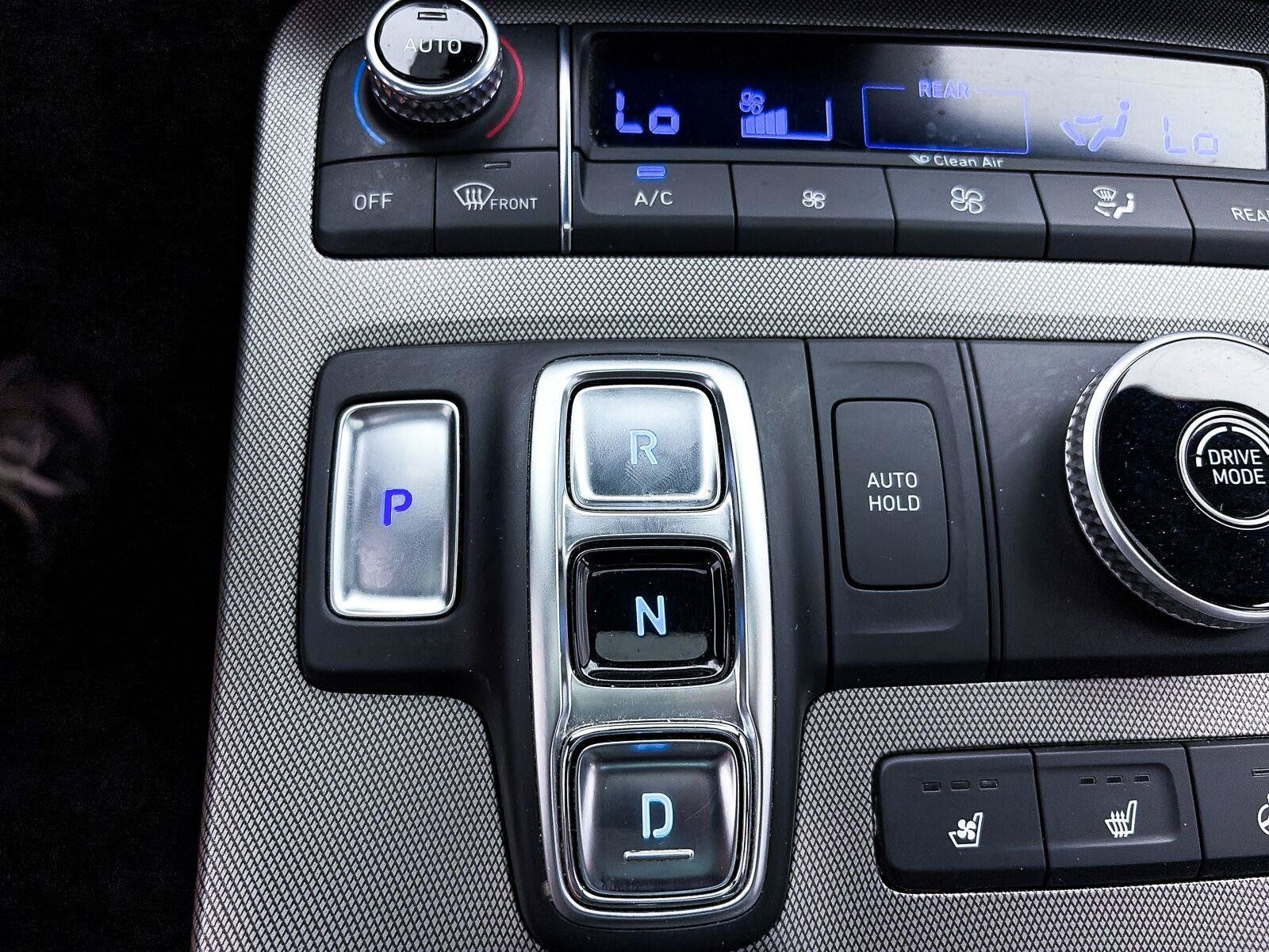Used 2022 Hyundai Palisade Calligraphy FWD image 25
