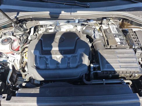 Used 2022 Volkswagen Tiguan SE image 36