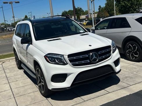 Used 2018 Mercedes-Benz GLS 550 4MATIC image 7
