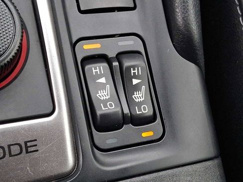 Used 2019 Subaru Forester Premium w/ All-Weather Package image 21