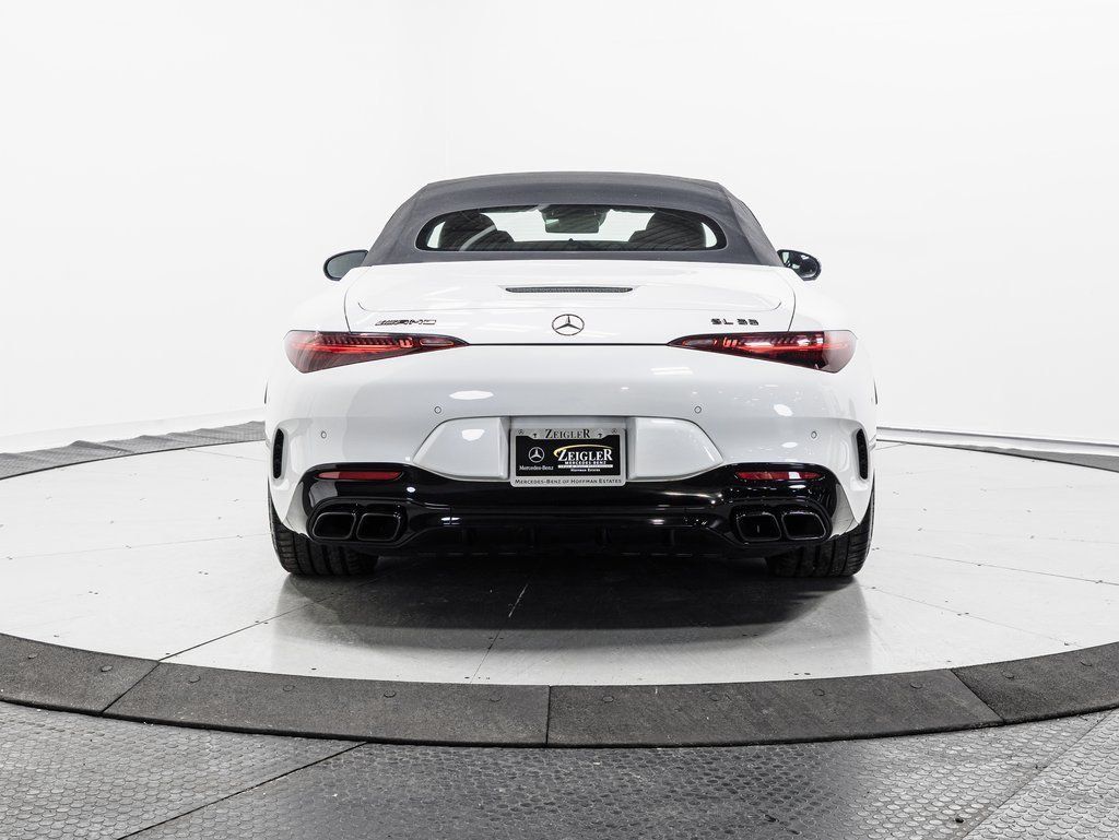 Used 2022 Mercedes-Benz SL 55 AMG 4MATIC w/ Driver Assistance Package image 32