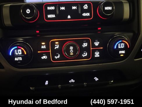 Used 2015 GMC Sierra 1500 SLE w/ SLE Value Package AWD/4WD image 22