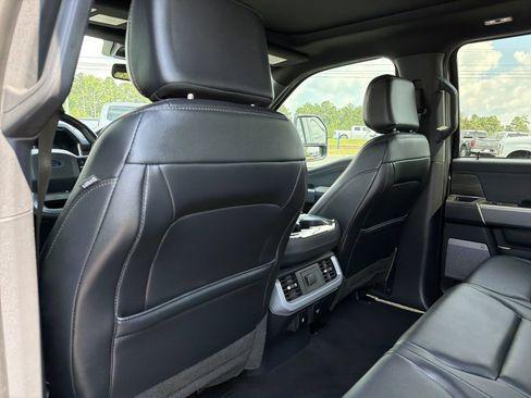Certified 2024 Ford F150 Lariat w/ Tow/Haul Package AWD/4WD image 24