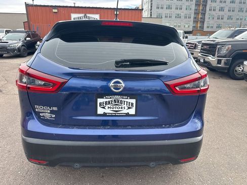 Used 2020 Nissan Rogue Sport S image 5