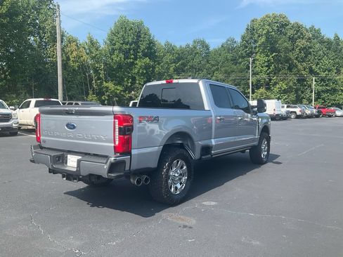 Used 2024 Ford F250 Lariat w/ Lariat Ultimate Package AWD/4WD image 5