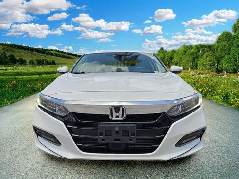 Used 2018 Honda Accord EX-L image 8