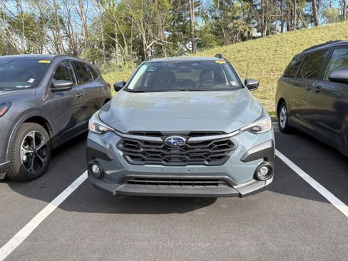 Certified 2025 Subaru Crosstrek 2.0i Premium image 2