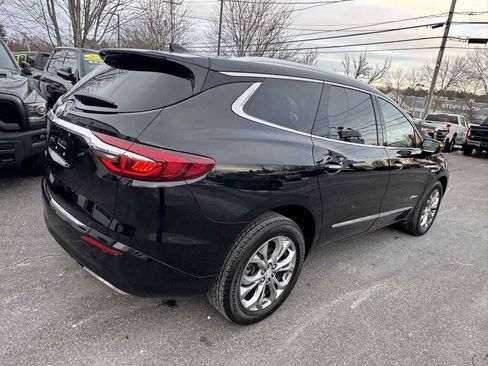 Used 2021 Buick Enclave Avenir image 3