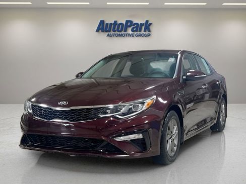 Used 2020 Kia Optima LX image 3