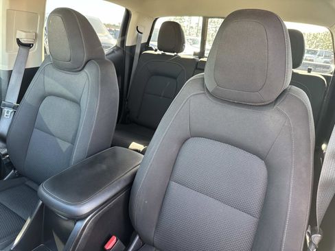 Used 2017 Chevrolet Colorado LT image 26