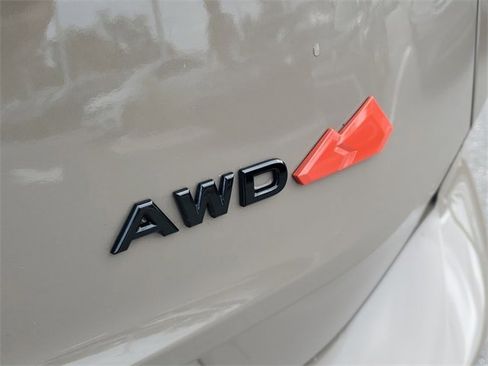 Used 2025 Nissan Rogue Rock Creek w/ Rock Creek Premium Package image 6